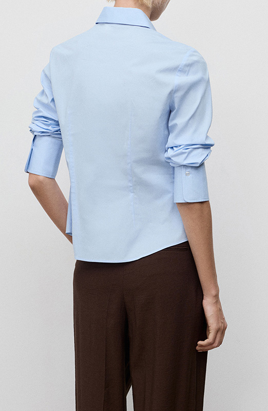 蓝色修身弹力府绸纽扣衬衫