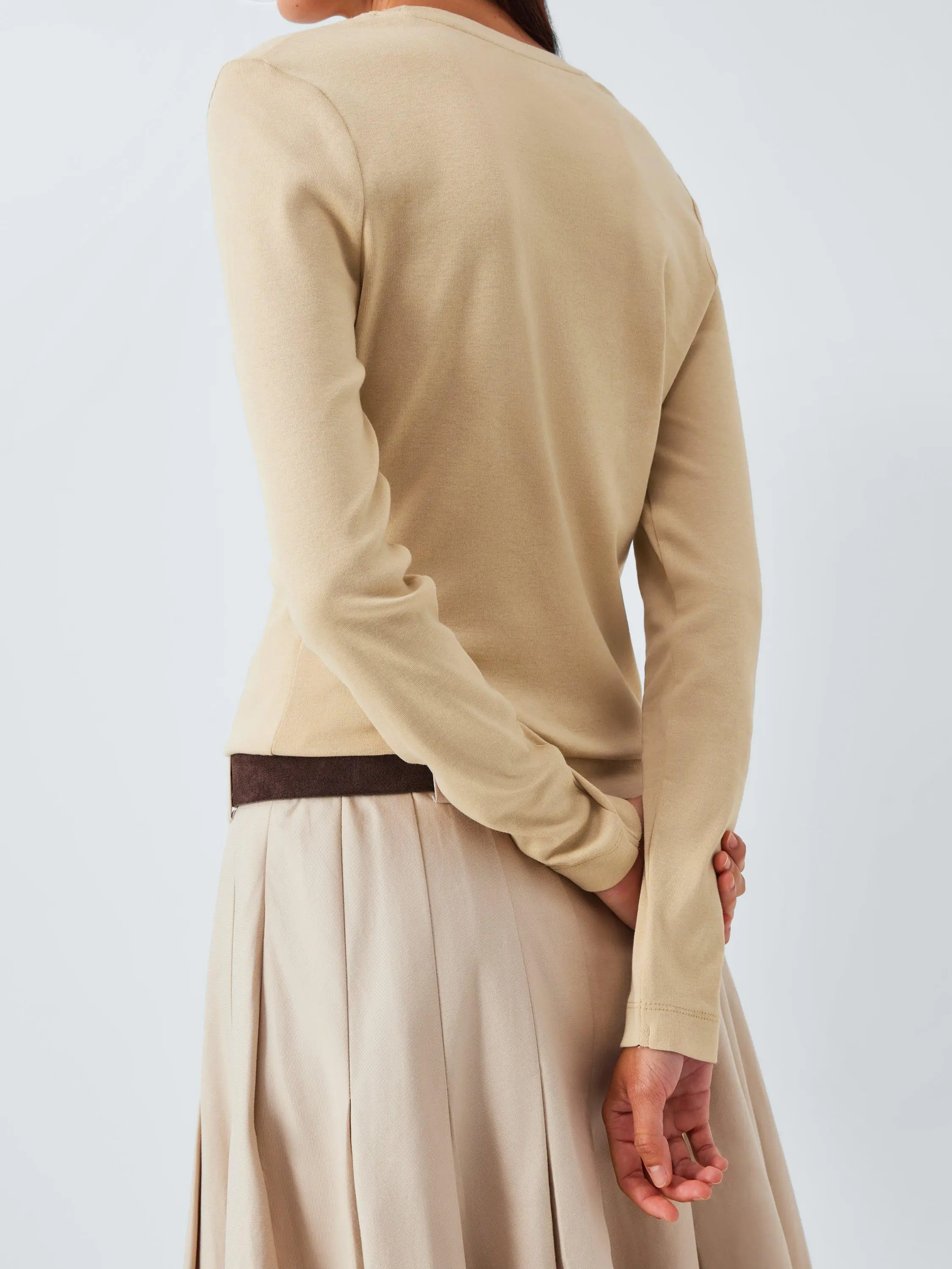 有机棉长袖圆领 T 恤，沙色